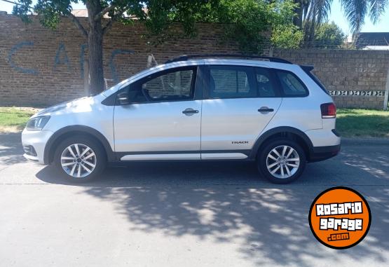 Autos - Volkswagen Suran 2019 2019 Nafta 120000Km - En Venta
