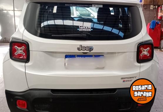 Camionetas - Jeep Renegade AT 2018 Nafta  - En Venta