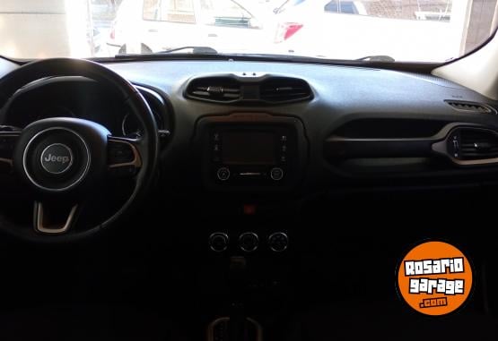 Camionetas - Jeep Renegade AT 2018 Nafta  - En Venta