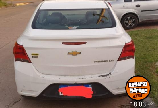 Autos - Chevrolet Prisma 2017 GNC 255000Km - En Venta