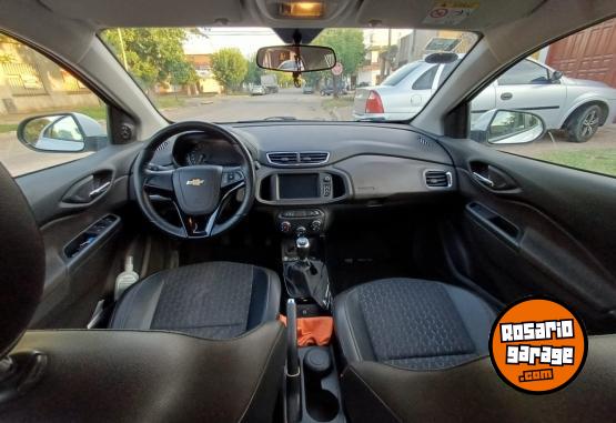 Autos - Chevrolet Prisma 2017 GNC 255000Km - En Venta