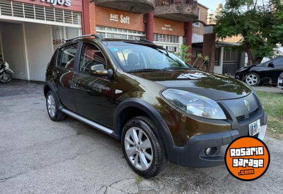 Autos - Renault Sandero STEPWAY PRIV NAV 2013 GNC  - En Venta