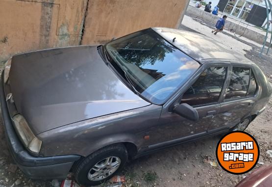 Autos - Renault 19 1994 Nafta 225Km - En Venta