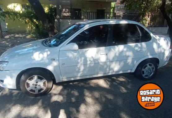 Autos - Chevrolet Corsa 2012 GNC 145000Km - En Venta