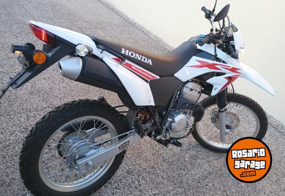 Motos - Honda Tornado XR 250 2024 Nafta 1Km - En Venta