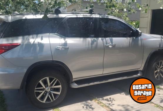 Camionetas - Toyota Sw4 2017 Diesel 160000Km - En Venta