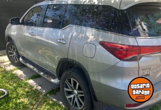 Camionetas - Toyota Sw4 2017 Diesel 160000Km - En Venta