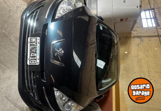 Autos - Peugeot 408 2013 Diesel 270000Km - En Venta
