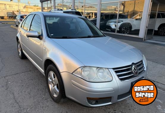 Autos - Volkswagen Bora 2.0 2009 Nafta 186000Km - En Venta