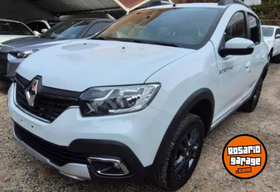 Autos - Renault Sandero stepway intense 2025 Nafta 300Km - En Venta