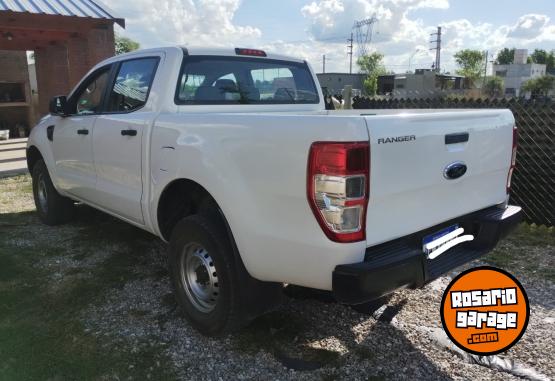 Camionetas - Ford Ford Ranger 2.2 XL 2017 2017 Diesel 200000Km - En Venta