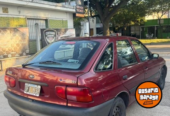 Autos - Ford Escort 1.8 2000 Nafta 177000Km - En Venta