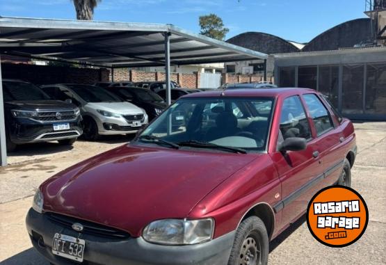 Autos - Ford Escort 1.8 2000 Nafta 177000Km - En Venta