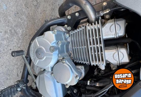 Motos - Honda Xre 2013 Nafta 11500Km - En Venta