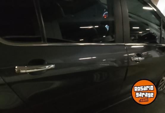 Autos - Peugeot 408 HDI feline 2016 Diesel 118000Km - En Venta