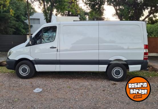 Utilitarios - Mercedes Benz Sprinter 415 3665 furg�n 2019 Diesel 215000Km - En Venta