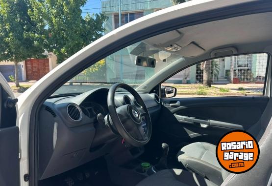 Camionetas - Volkswagen SAVEIRO C/S 1.6 NAFTA 2012 Nafta 161000Km - En Venta