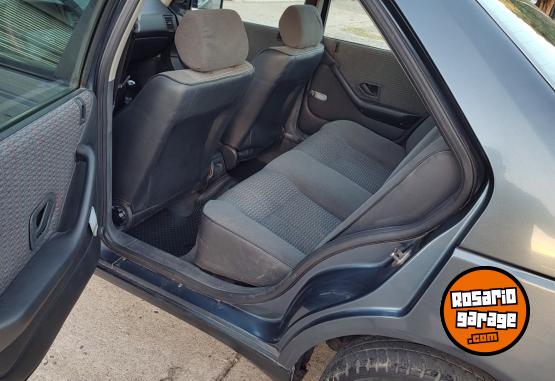 Autos - Peugeot 405 diesel 1997 Diesel 200000Km - En Venta