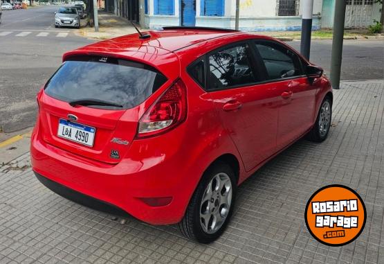 Autos - Ford FIESTA  KINETIC TITANIUM 2012 Nafta 125000Km - En Venta