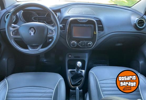 Autos - Renault CAPTUR 2.0 2017 Nafta 86230Km - En Venta