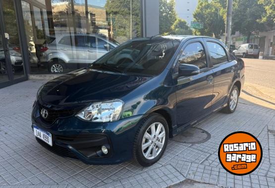 Autos - Toyota ETIOS XLS 1.5N 2017 Nafta 160000Km - En Venta