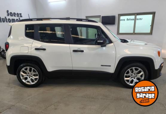 Camionetas - Jeep RENEGADE SPORT AT 2018 2018 Nafta 25000Km - En Venta