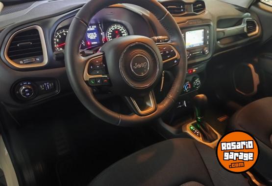 Camionetas - Jeep RENEGADE SPORT AT 2018 2018 Nafta 25000Km - En Venta