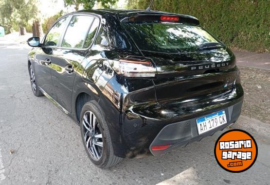 Autos - Peugeot 208 ALLIURE 1.6 2025 Nafta 28000Km - En Venta