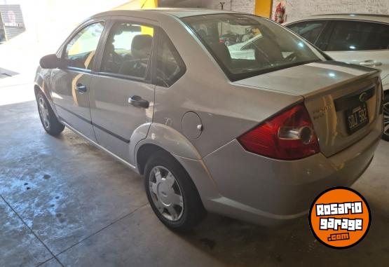 Autos - Ford Fiesta 2007 GNC 197000Km - En Venta