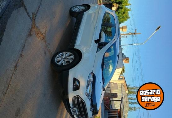 Camionetas - Ford Ecosport titanium 2.0 2015 Nafta 123000Km - En Venta