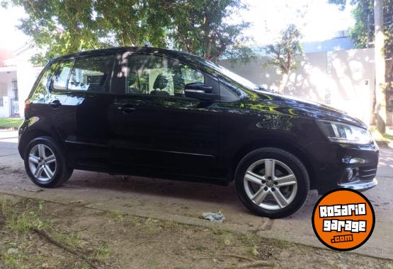 Autos - Volkswagen FOX TRENDLINE 1.6 5P 2015 Nafta 110000Km - En Venta