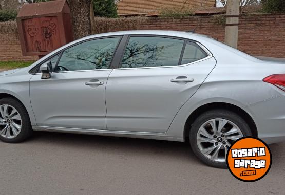 Autos - Citroen C4 Lounge HDI Feel Pack 2017 Diesel 140000Km - En Venta