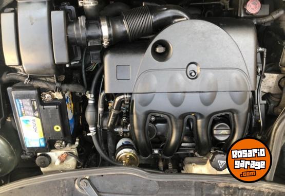 Autos - Peugeot Compact 1.9 xs 2011 Diesel 141000Km - En Venta