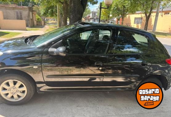 Autos - Peugeot 207 2011 Nafta 160000Km - En Venta