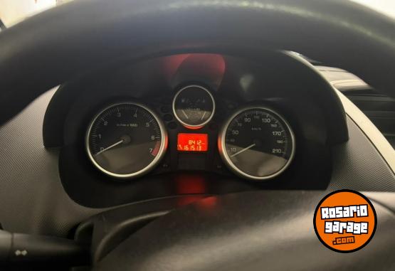 Autos - Peugeot 207 2011 Nafta 160000Km - En Venta