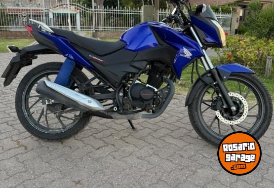 Motos - Honda TWISTER 2023 Nafta 17000Km - En Venta