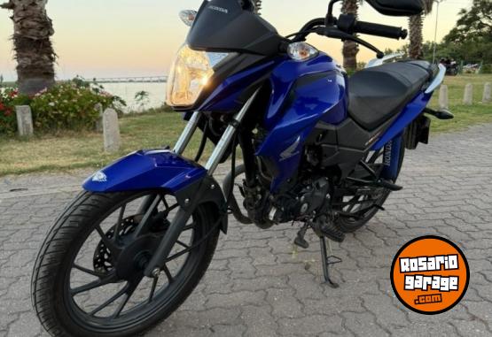 Motos - Honda TWISTER 2023 Nafta 17000Km - En Venta