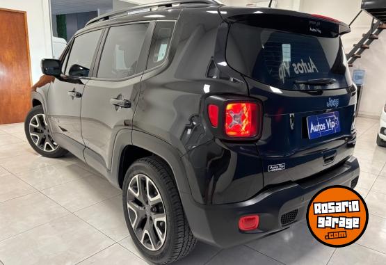 Camionetas - Jeep RENEGADE LONGITUDE 1.8 AT 2019 Nafta 102000Km - En Venta