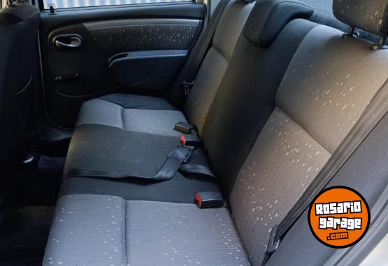 Autos - Renault LOGAN II AUTHENTIQUE 2013 GNC  - En Venta