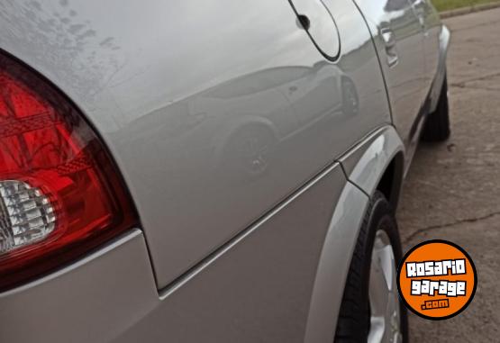 Autos - Ford CORSA 2014 GNC 189000Km - En Venta