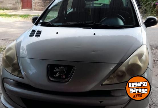 Autos - Peugeot 207 2012 Nafta 189000Km - En Venta