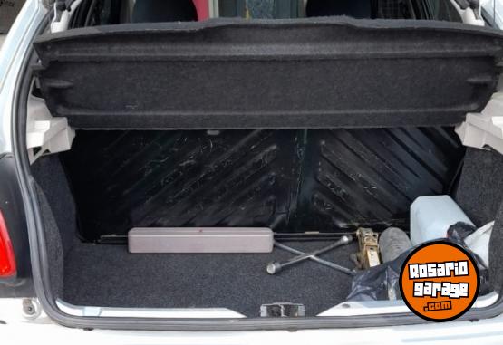 Autos - Peugeot 207 2012 Nafta 189000Km - En Venta