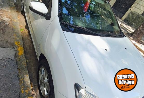 Autos - Renault Logan Privilege 16 V 2016 Nafta 91000Km - En Venta