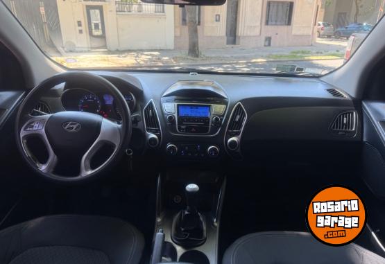 Autos - Hyundai Tucson 4x2 2013 Nafta 120000Km - En Venta