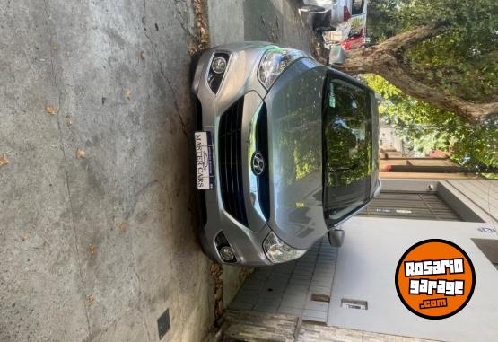 Autos - Hyundai Tucson 4x2 2013 Nafta 120000Km - En Venta