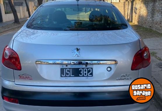 Autos - Peugeot 207 2011 Nafta 120000Km - En Venta