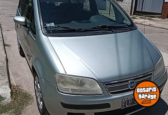 Autos - Fiat Idea 1.8 hlx 2006 Nafta 349000Km - En Venta