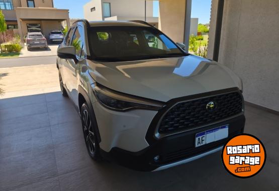 Autos - Toyota Corolla Cross seg cvt 2022 Nafta 50000Km - En Venta