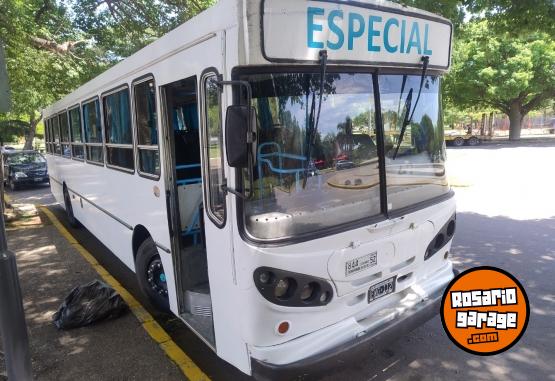 Camiones y Gr�as - Colectivo M B 1722 - En Venta