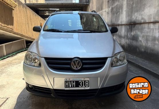 Autos - Volkswagen Suran Trendline 2009 Nafta 40200Km - En Venta